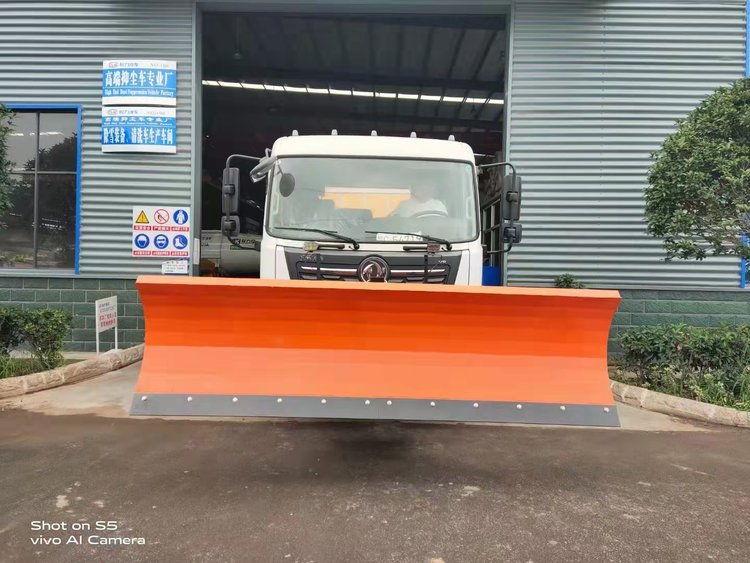 國六東風天錦除雪車圖片4