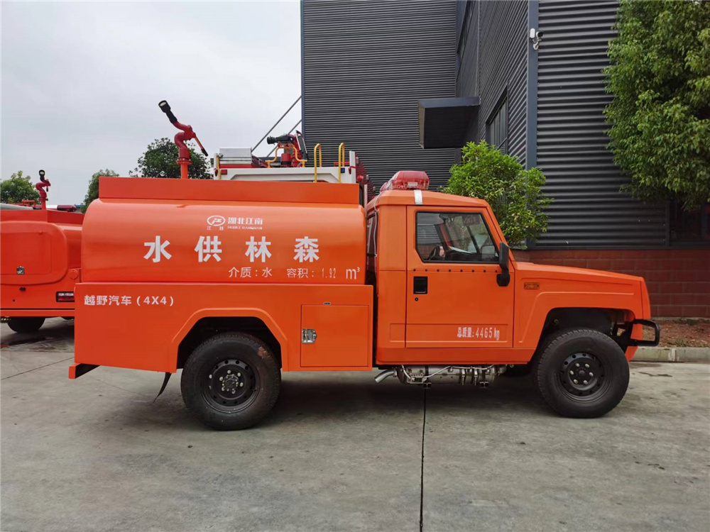 越野消防供水車圖片2