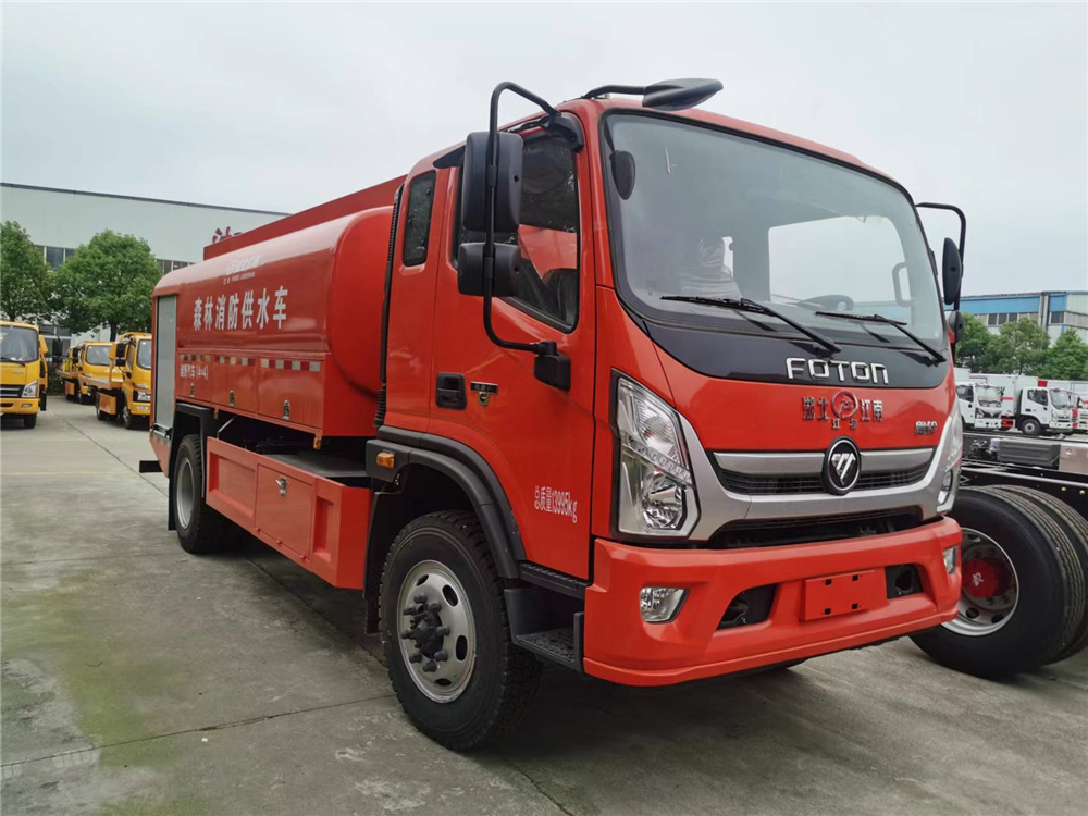 消防供水車